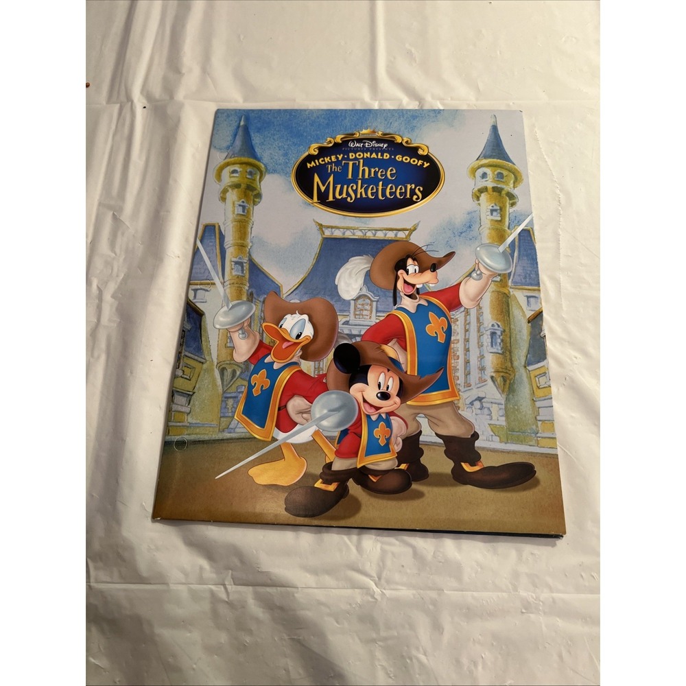 Walt Disney Pictures Three Musketeers 3 Ring Folder Mickey Donald Goofy 2004